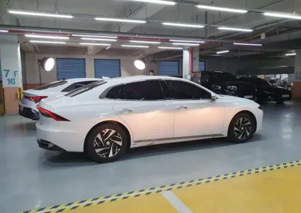 Hyundai IG 2022 10