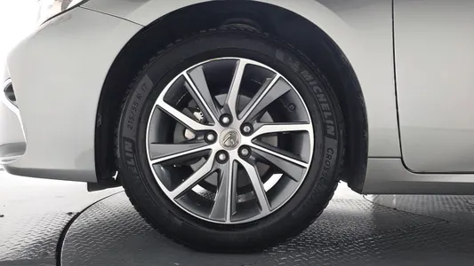 Lexus ES300h 2017 5