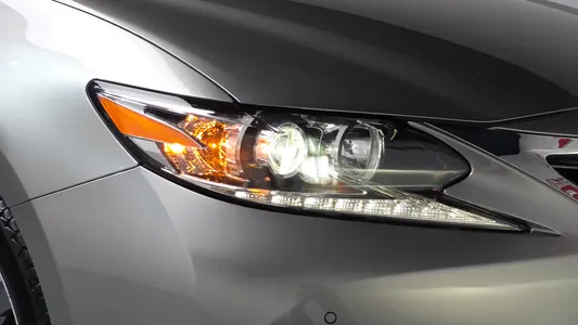 Lexus ES300h 2017 23