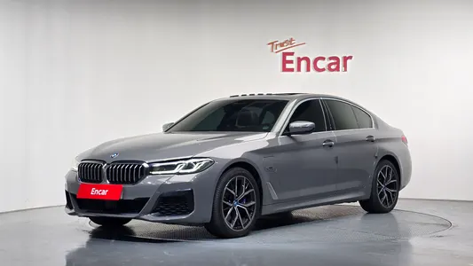BMW 5 Series (G30) 530e M 2022