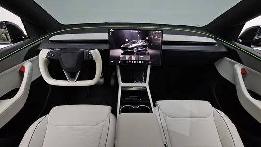 Tesla Y L AWD 2026 7