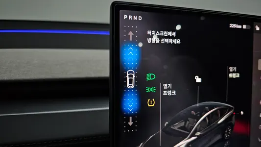 Tesla Y L AWD 2026 9