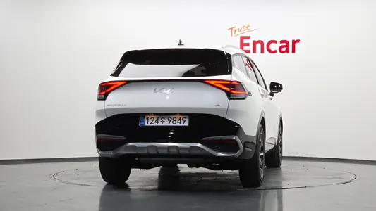 Kia 5 2WD 2022 4