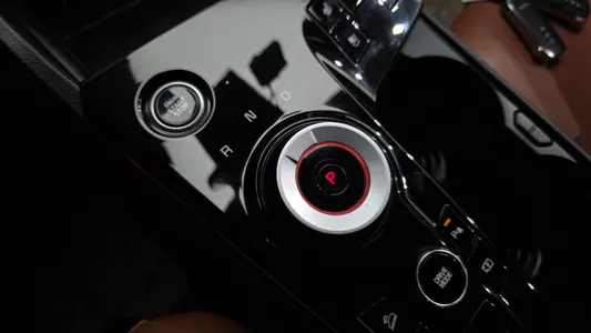 Kia 5 2WD 2022 9