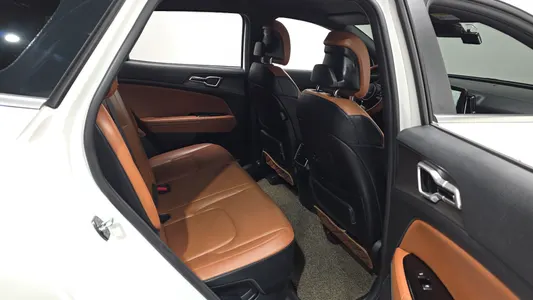 Kia 5 2WD 2022 12
