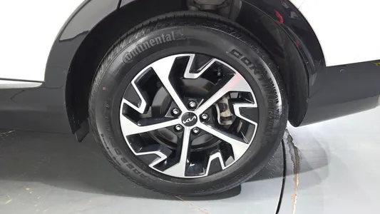 Kia 5 2WD 2022 21