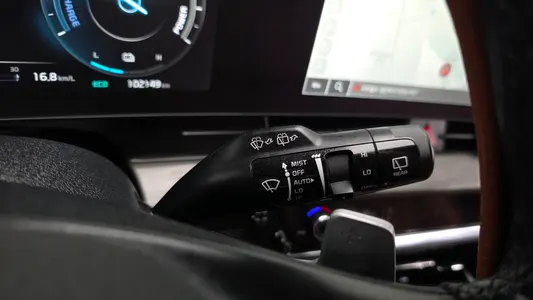 Kia 5 2WD 2022 28