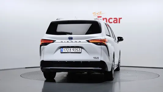 Toyota 4 2.5 2WD 2023 4