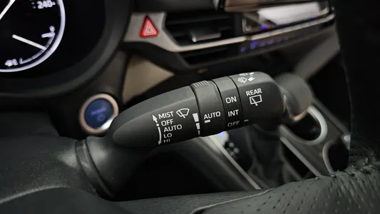 Toyota 4 2.5 2WD 2023 29