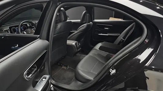 Mercedes-Benz C-Class W206 C300 4MATIC 2024 12