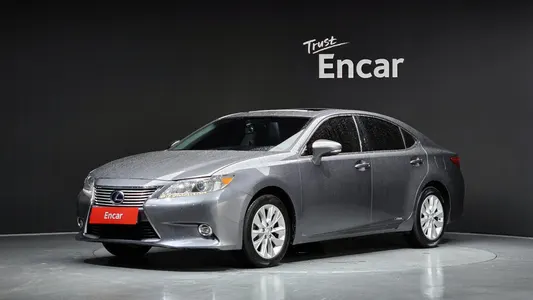 Lexus ES300h 2014