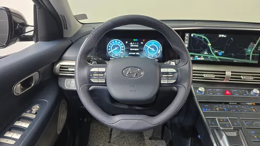 Hyundai 넥쏘 2023 12