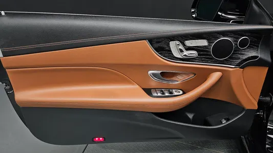 Mercedes-Benz E-Class W213 E220d 2018 24
