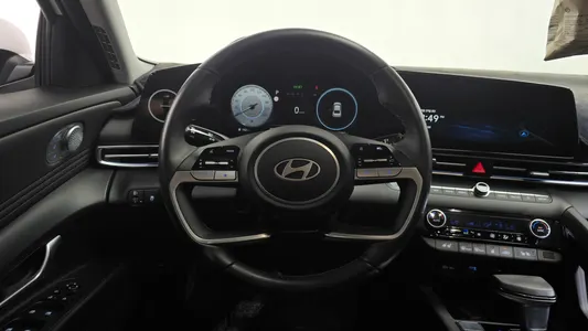 Hyundai (CN7) 1.6 2023 13