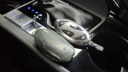 Hyundai (CN7) 1.6 2023 15