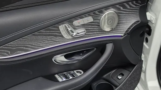 Mercedes-Benz E-Class W213 E350 4MATIC AMG Line 2023 28