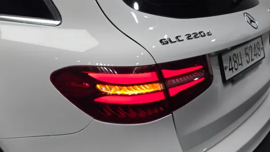 Mercedes-Benz GLC-Class X253 GLC220 d 4MATIC 2018 23