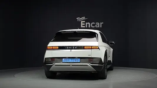 Hyundai Ioniq 5 AWD 2022 4