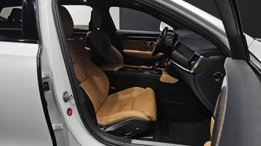Volvo V90 D5 AWD 2017 10