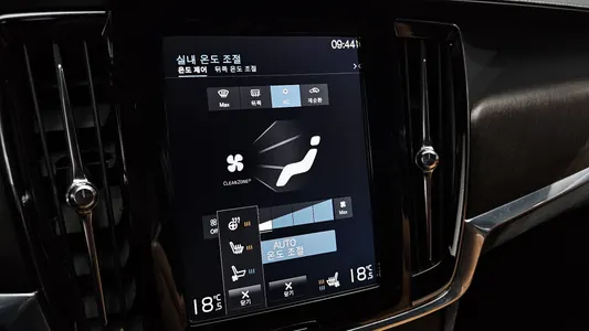Volvo V90 D5 AWD 2017 18