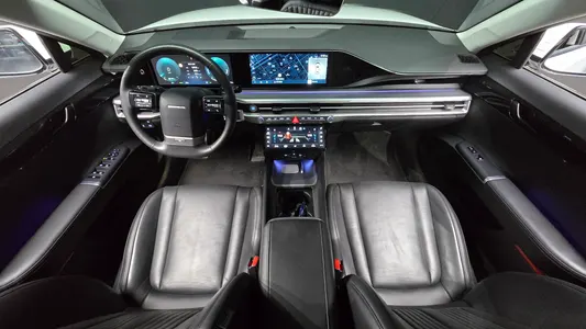 Hyundai (GN7) 2023 7