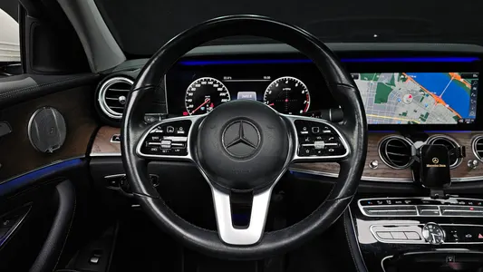 Mercedes-Benz E-Class W213 E300 2018 13
