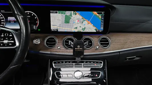 Mercedes-Benz E-Class W213 E300 2018 14