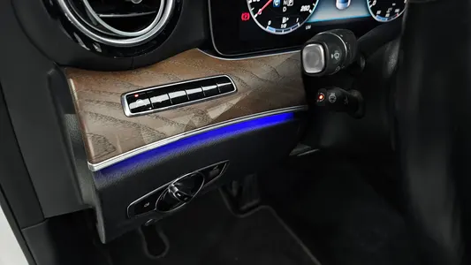 Mercedes-Benz E-Class W213 E300 2018 19