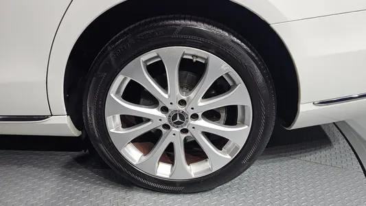 Mercedes-Benz E-Class W213 E300 2018 21