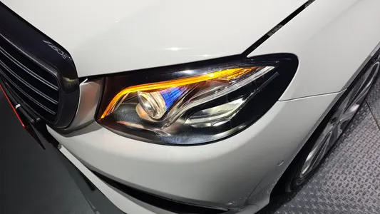 Mercedes-Benz E-Class W213 E300 2018 22