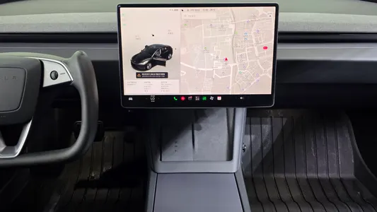 Tesla 3 AWD 2024 14