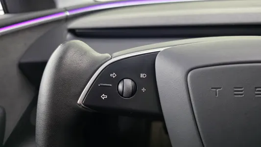 Tesla 3 AWD 2024 27