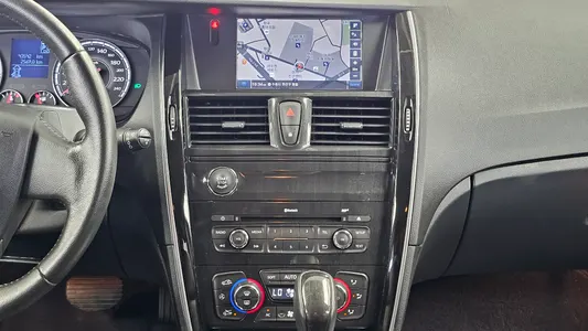 Renault Korea SM7 LPLI 2.0 LPe 2017 13