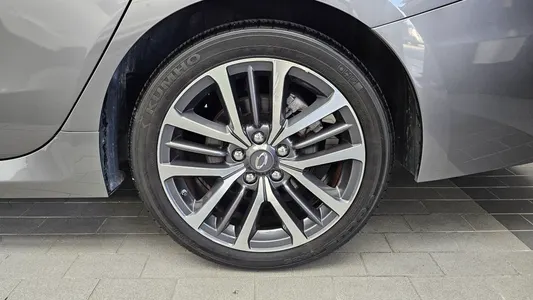 Renault Korea SM7 LPLI 2.0 LPe 2017 21
